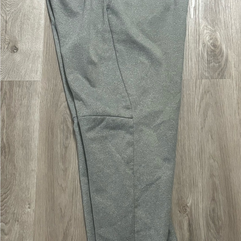 Nike Men's Heather Gray Joggers - Picture 4 of 5